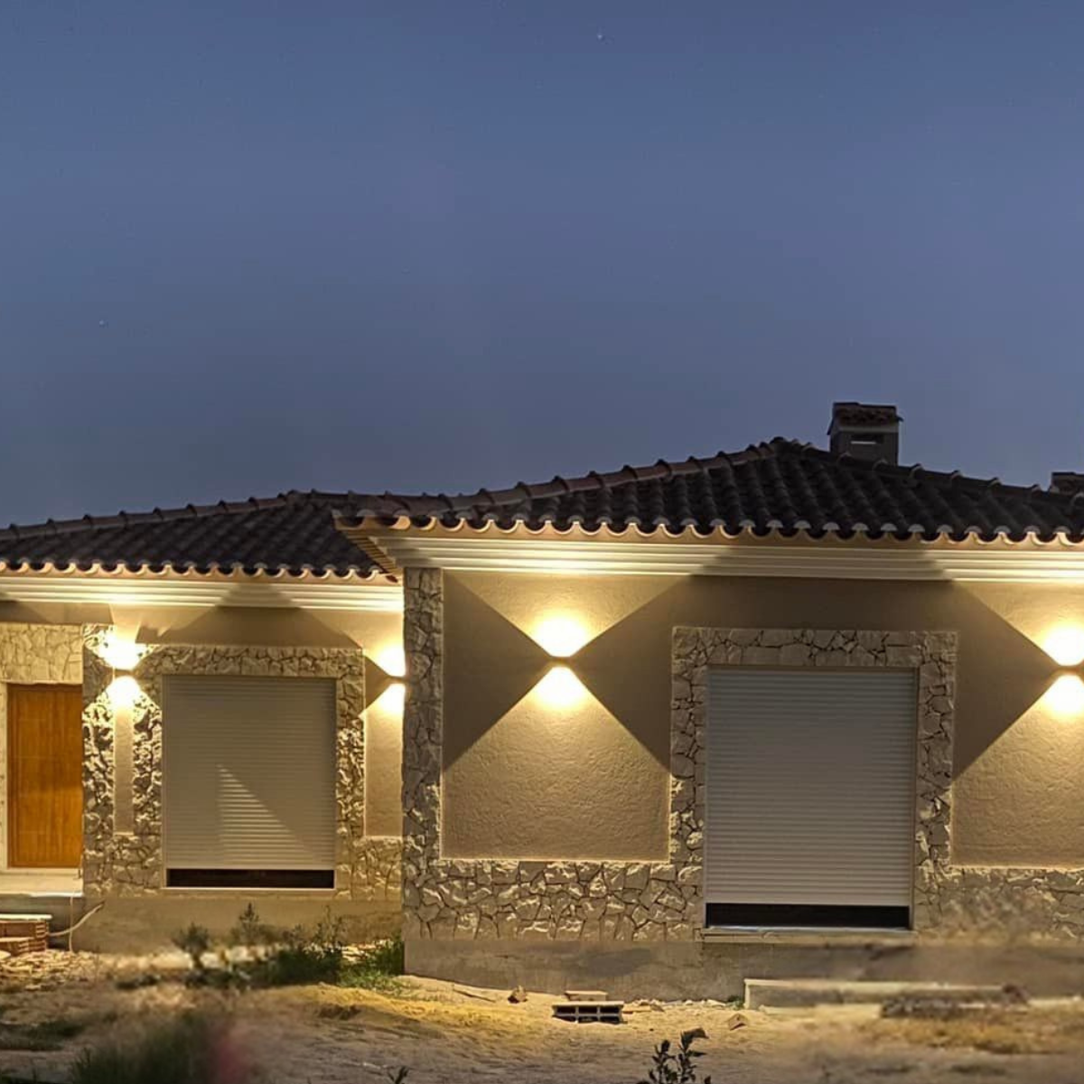 Glindra™ – Modern Touch-Activated Cube Light (50% Off)