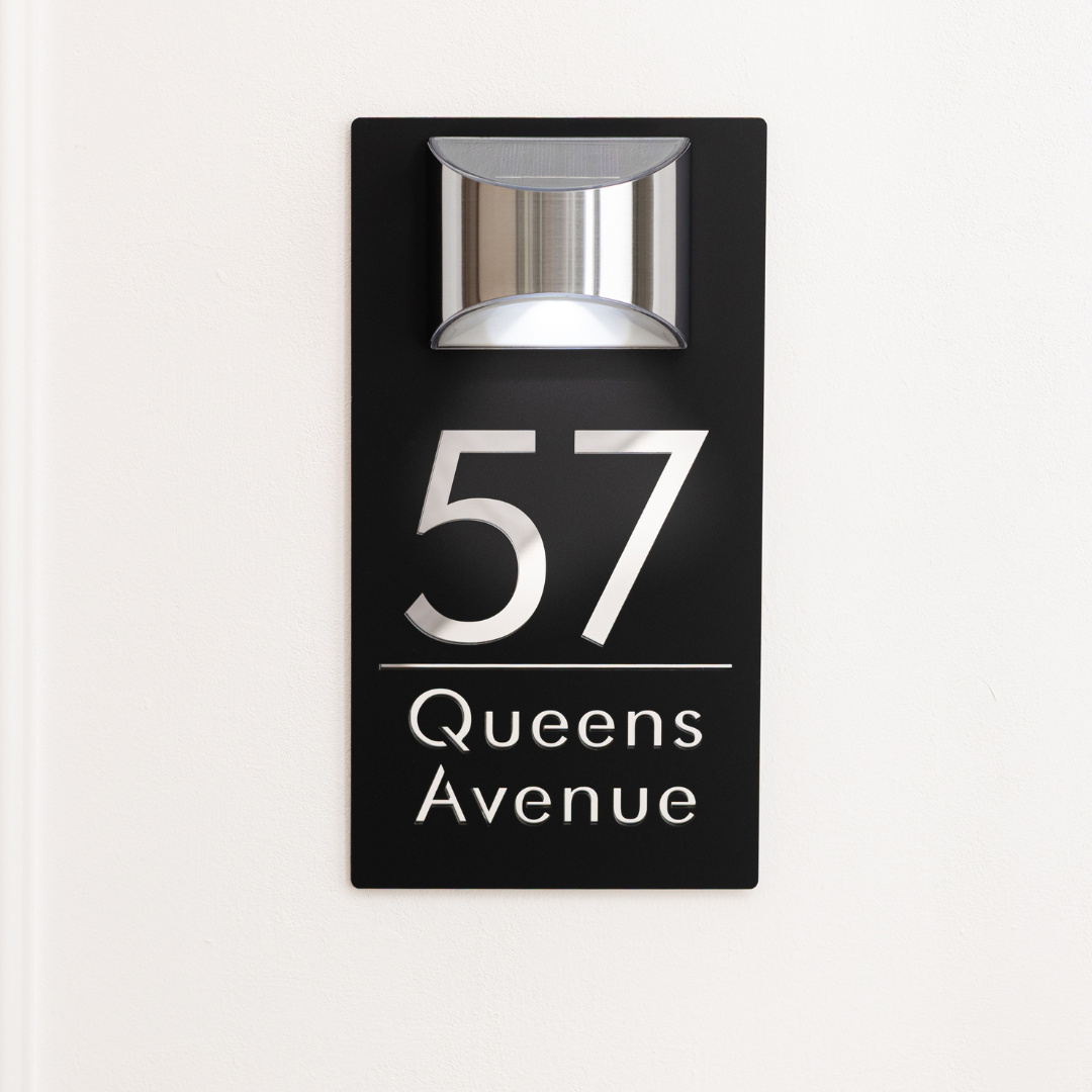 Havenlit™ - Personalized Solar Modern Door Plaque