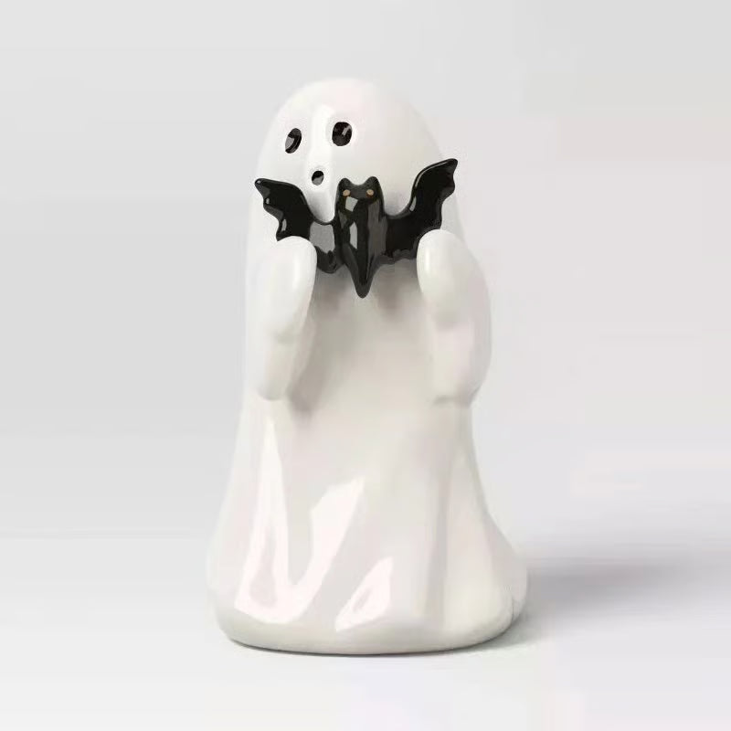 Boohoo™ – Handmade Cheeky Ghost Statue (2+1 Free)