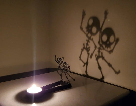 WickWinks™ – Decorative Shadow Stand for Halloween Nights  (50% Off)