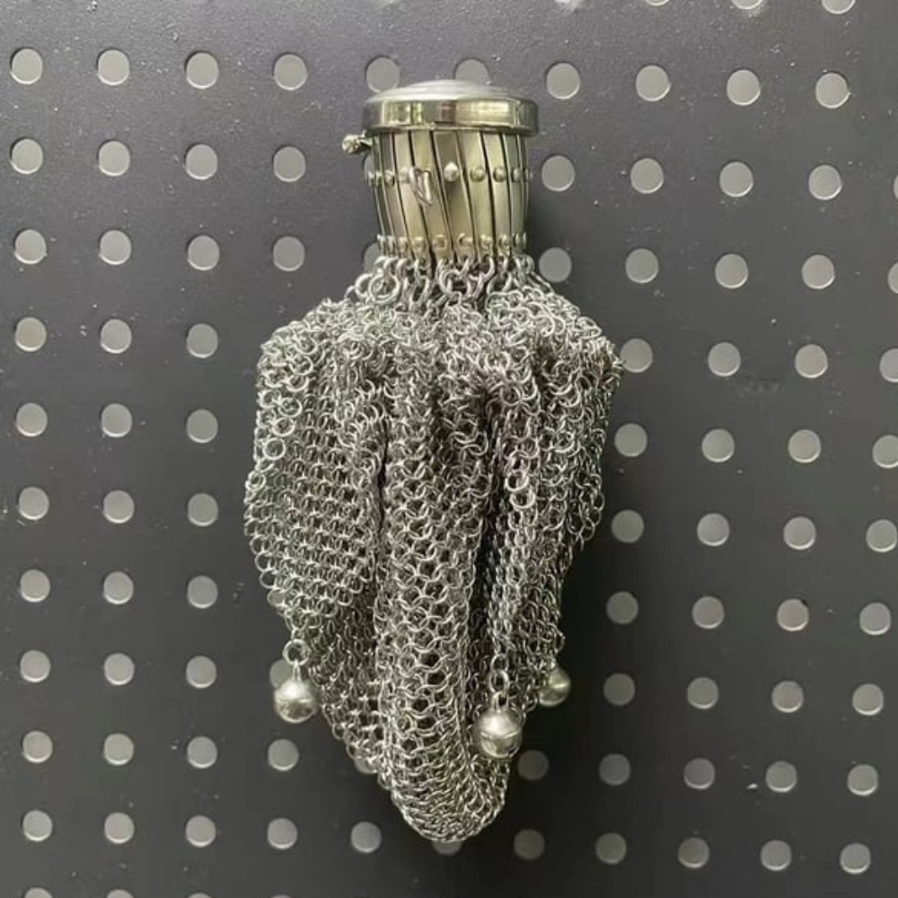 Aldric™ – Handmade 1920’s English Chainmail Purse (50% Off)