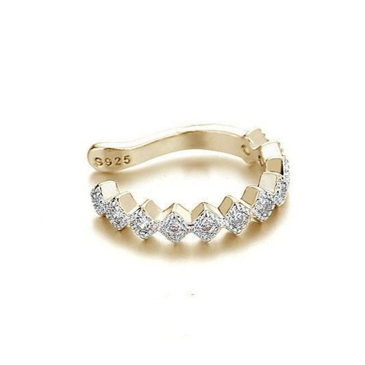 Elarra™ – Multi-Piercing Look Earrings (1+1 Free)