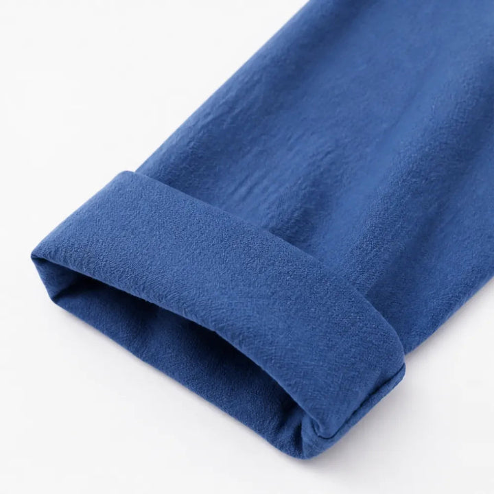 Amberlys – Airy Linen Blouse with V-Neck and Buttons