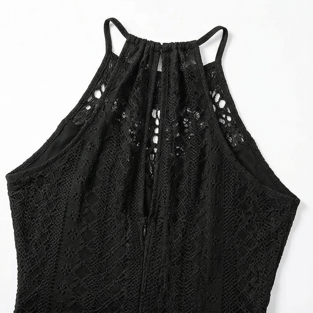 Vivara™ – Lace Halterneck Maxi Dress