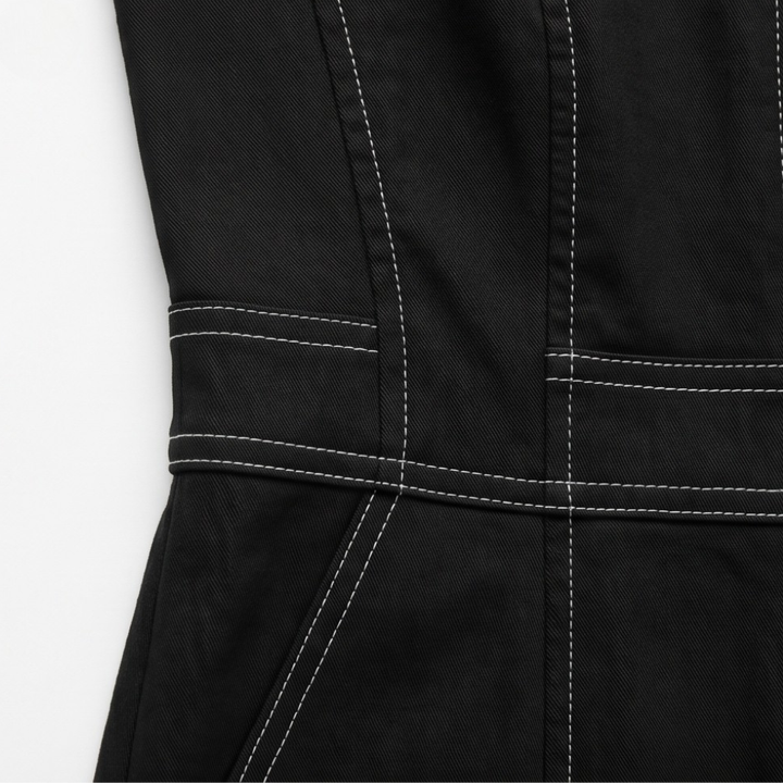 Lunelle™ – Sculpted Halter Jumpsuit