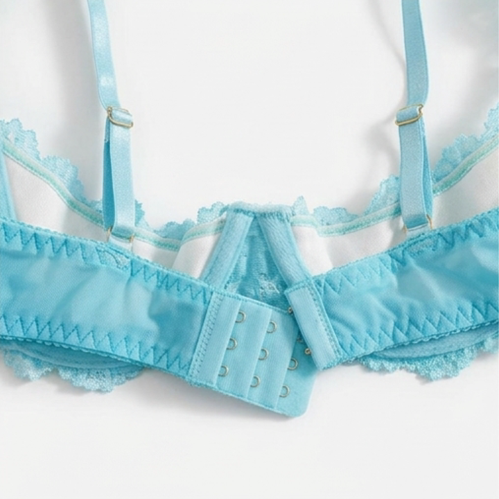 Lunaveil™ – Floral Lace Bra and Panty Set