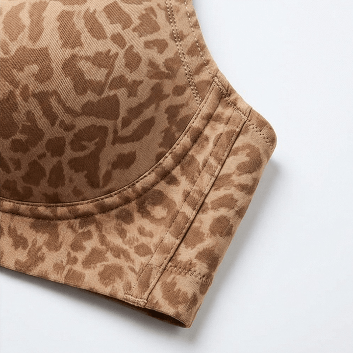 Veluna™ – Seamless Wireless Deep V Comfort Bra