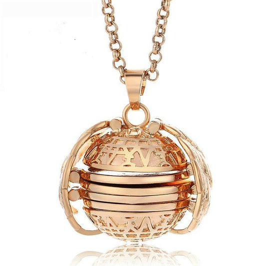 Lunelle™ – Foldable Photo Pendant Necklace (50% Off)