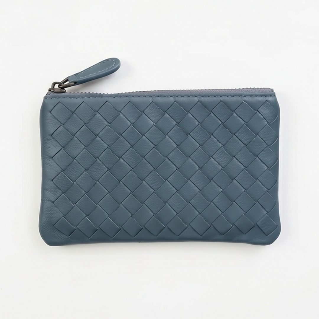 Veloura™ – Handwoven Lambskin Card Wallet