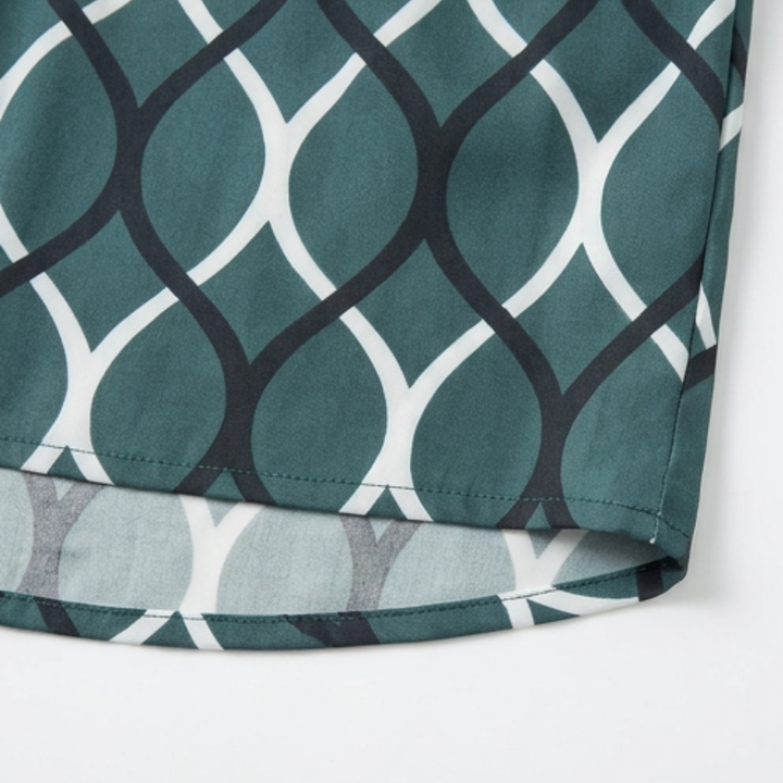 Nora™ – Flowy Printed V-Neck Blouse