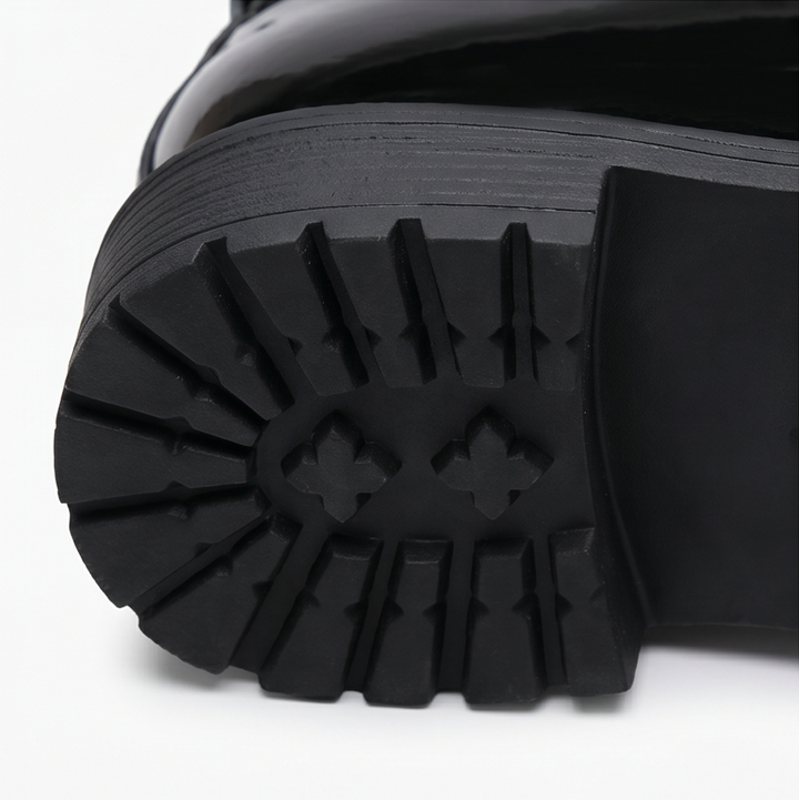 Bowella™ – Glossy Bow Loafers with Cushioned Platform