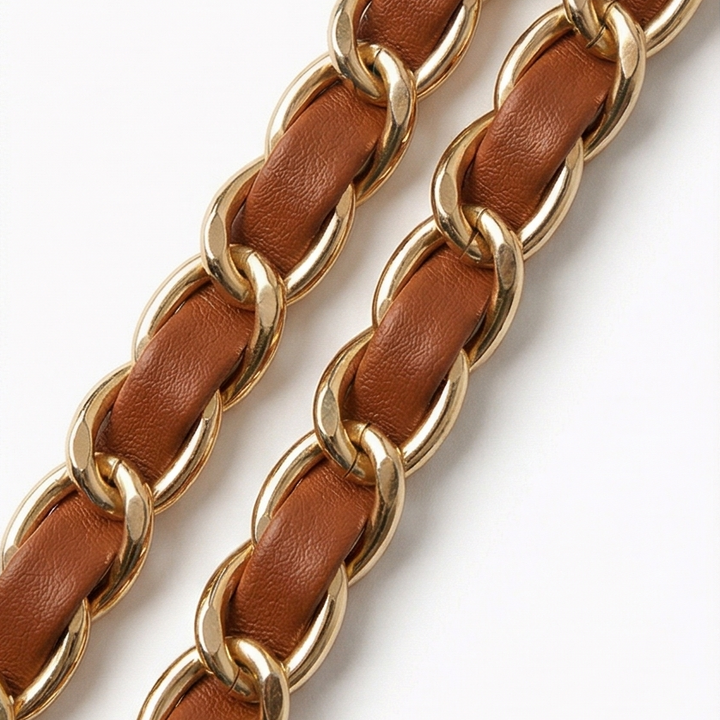 Ellara™ – Quilted Chain Strap Tote