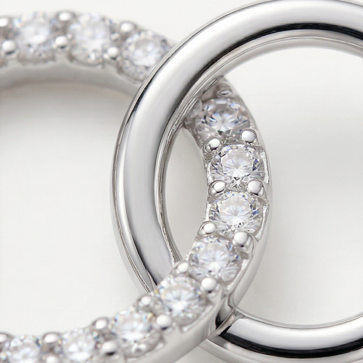 Everbond™ – Sentimental Gift Necklace for Daughter