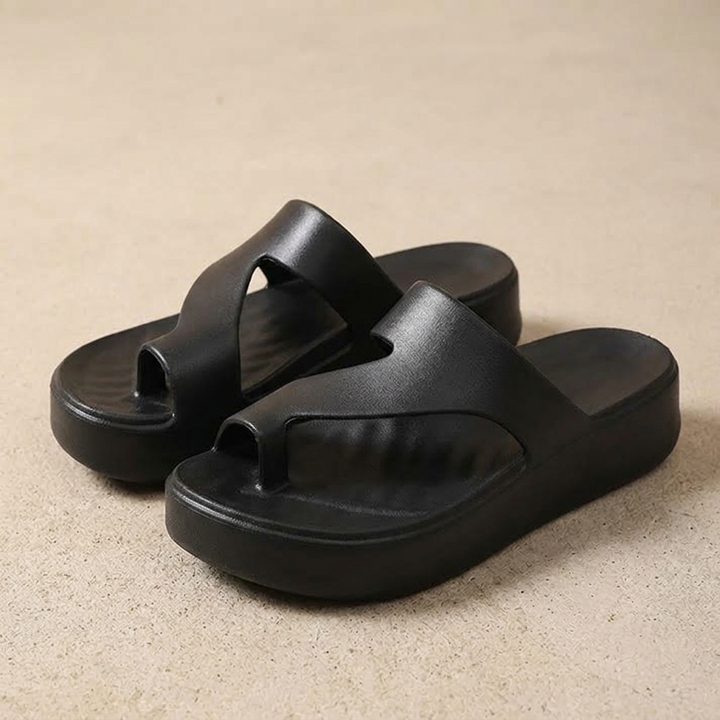 Elevana™ – Cushioned Platform Toe Loop Sandals