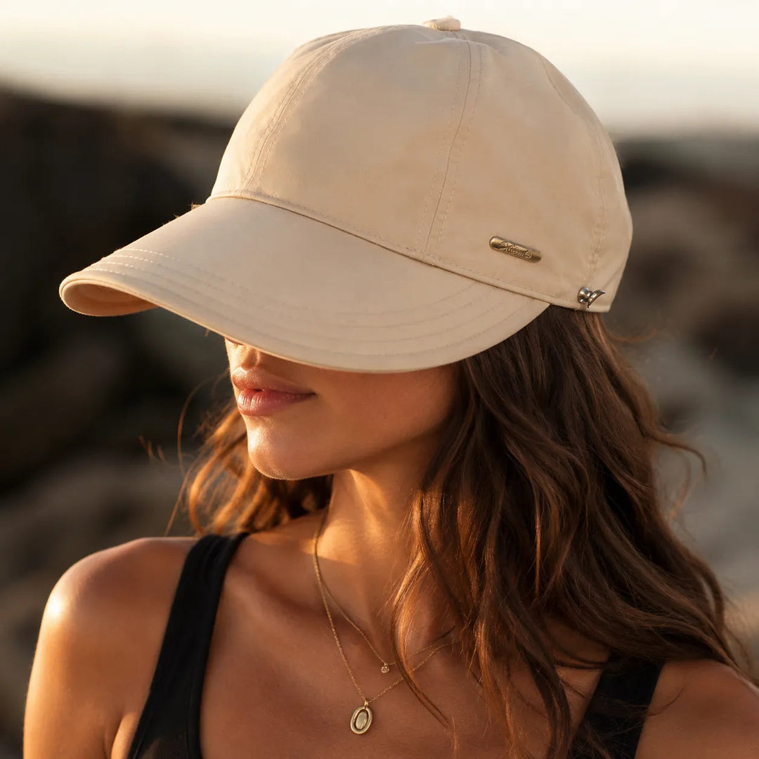 Solera – Wide-Brim Foldable Sun Hat with UPF 50+ Protection and Adjustable Back Strap