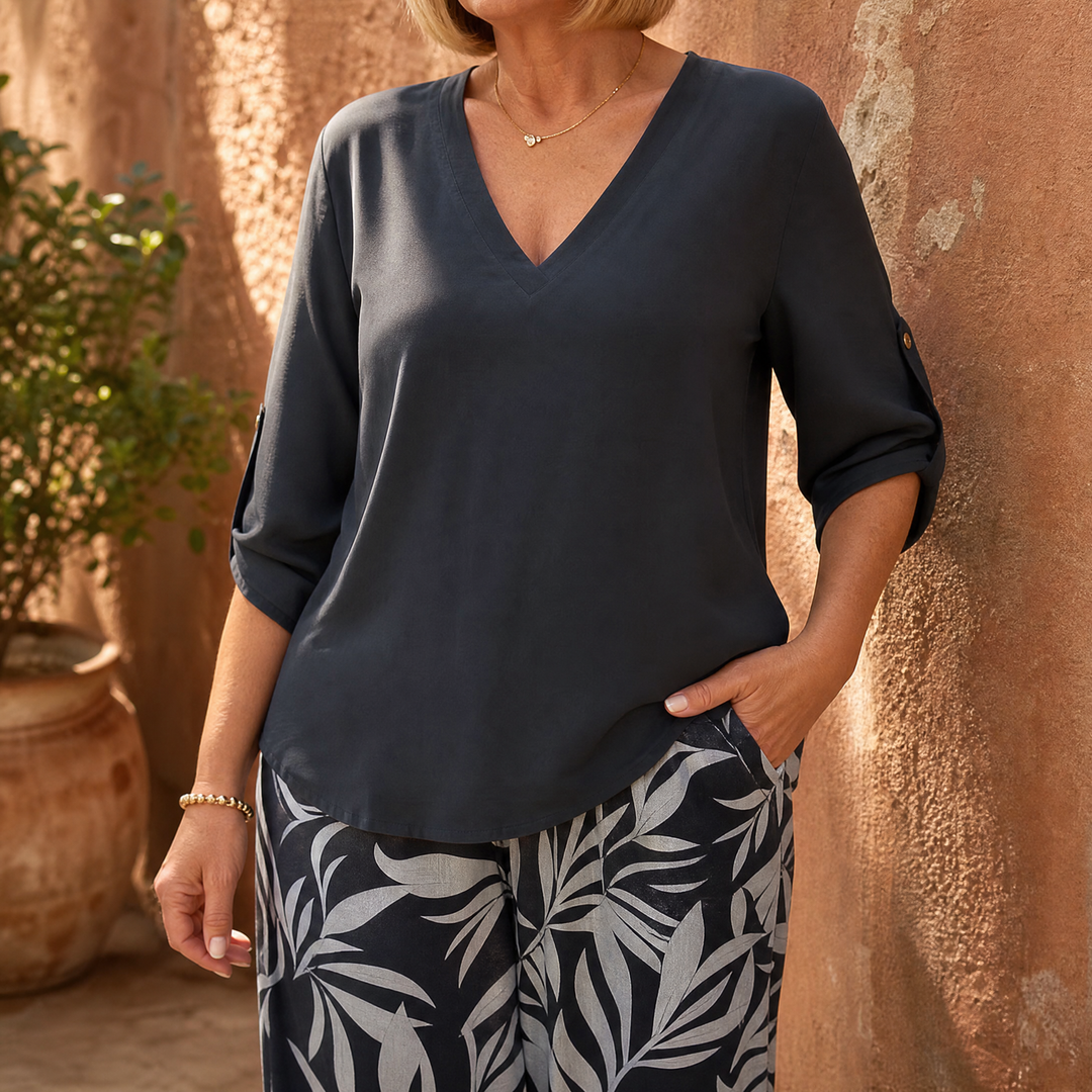 Lark & Palm™ – V-Neck Top & Leaf-Print Wide-Leg Pants Set