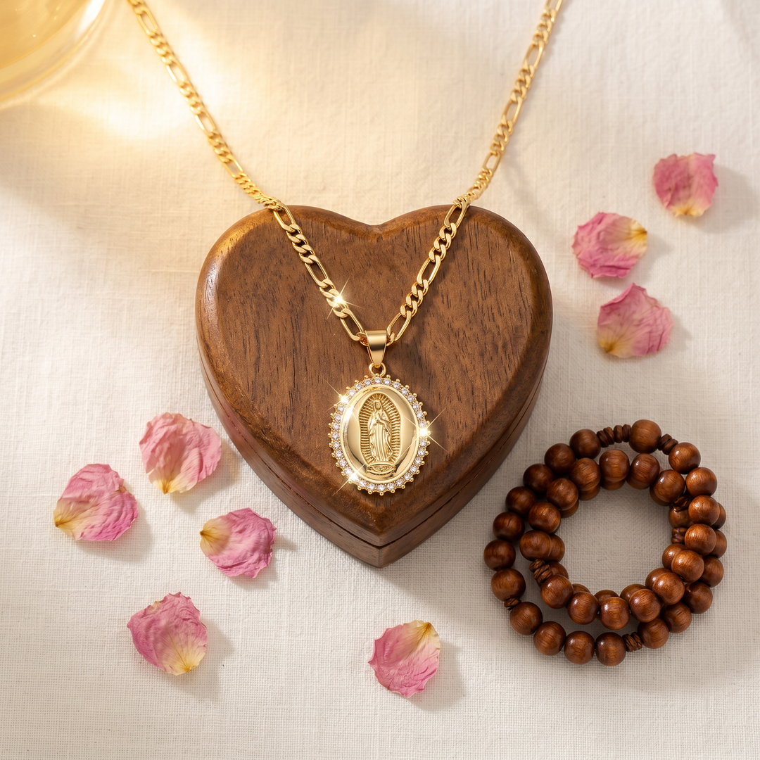 Aluminé™ – Virgen de Guadalupe Gold Medallion Necklace