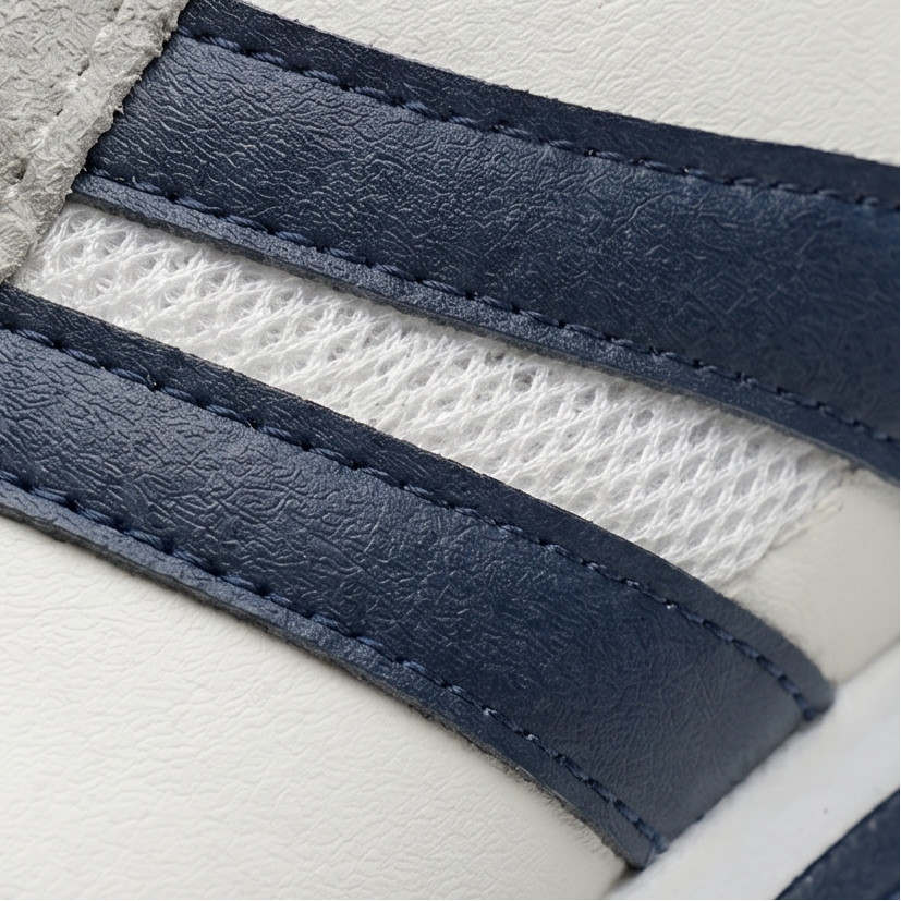 LunaWalk™ - Lightweight Retro Stripe Walking Sneakers