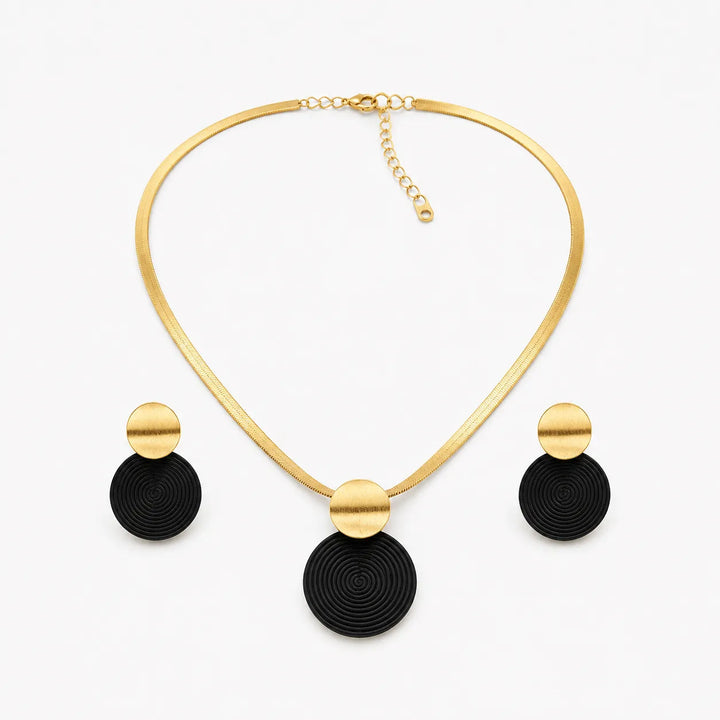 Aurenza – Gold necklace and earring set, textured medallion, flat snake chain
