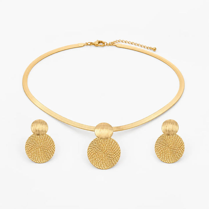 Aurenza – Gold necklace and earring set, textured medallion, flat snake chain