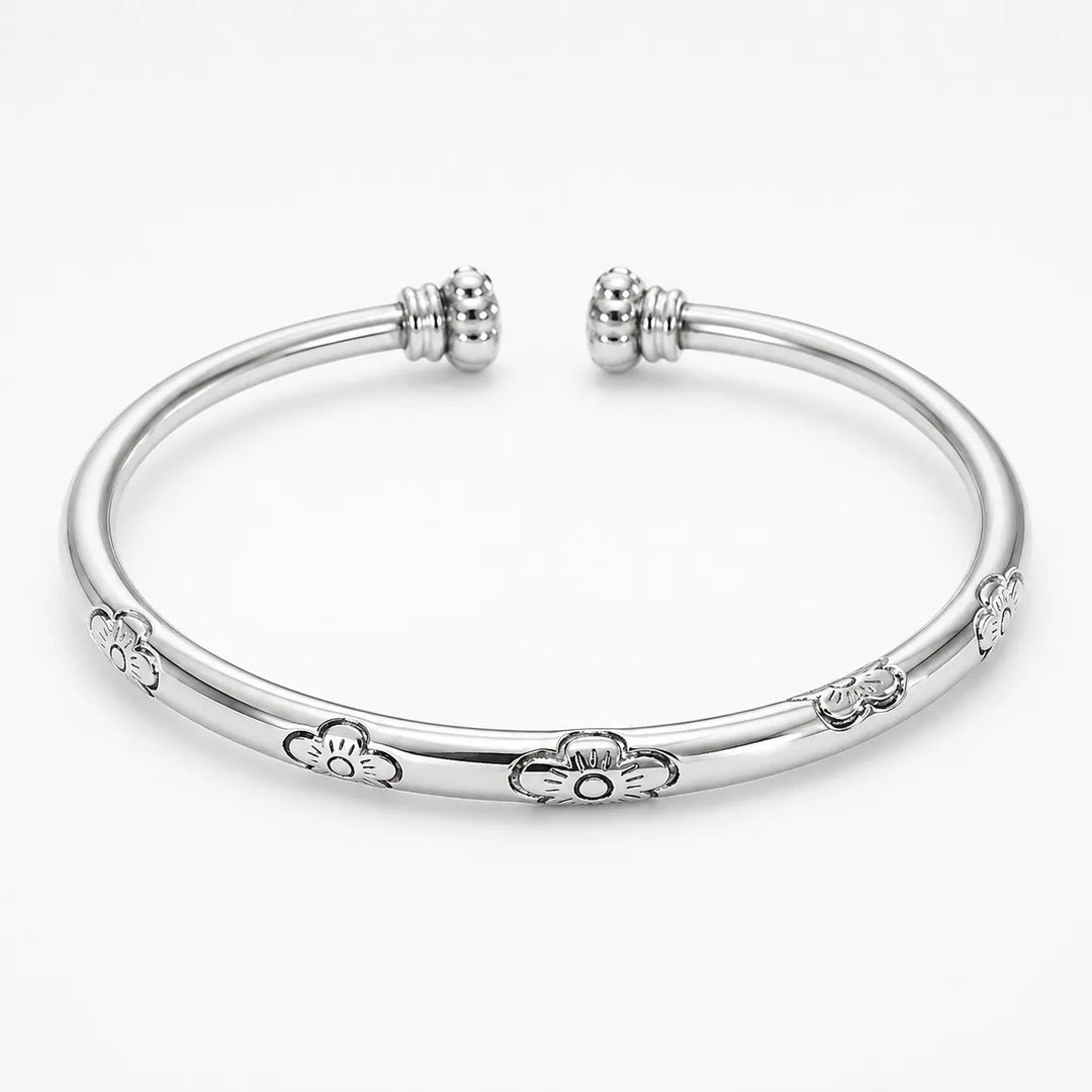 Florelle – Vintage Floral Silver Bangle with Open Cuff