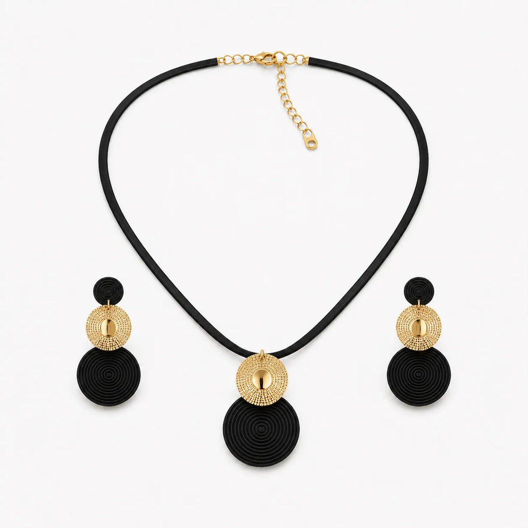 Aurenza – Gold necklace and earring set, textured medallion, flat snake chain