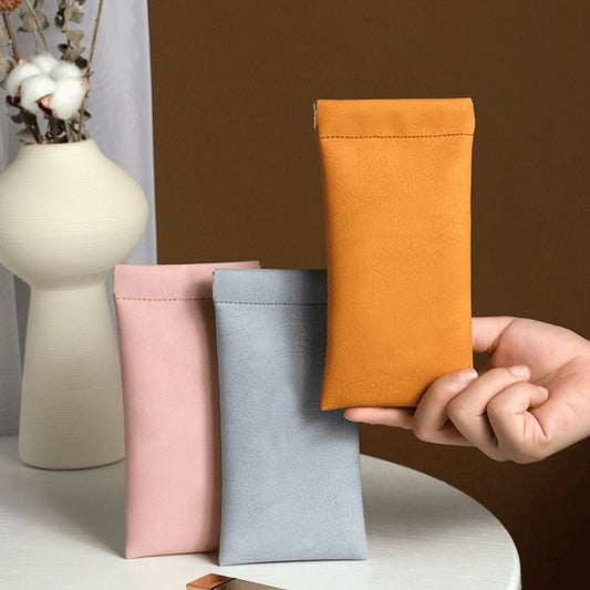 Brandary™ - slim leather organizer with snap closure (2+2 Free)